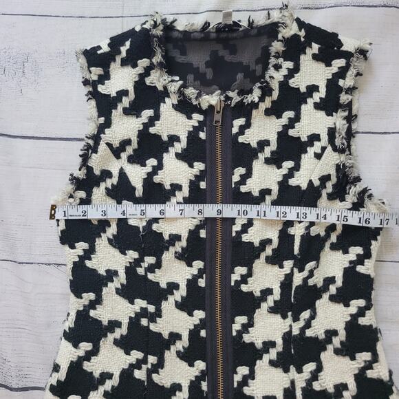 cabi Size S Houndstooth Print Knit Full Zip Fringe Edge Sheath Vest - Picture 5 of 9